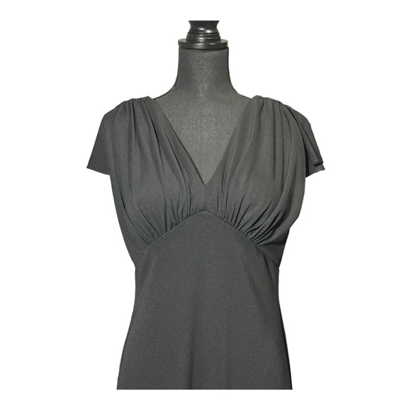 Bahari Group Black V-Neck Cap Sleeve Slip Dress Size 8 - Picture 5 of 6